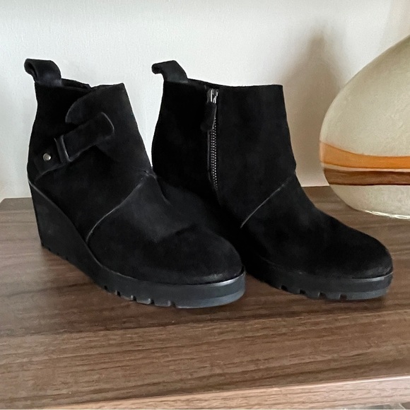 Eileen Fisher Tinker Suede Leather Black Booties, Size 9.5 - Picture 5 of 12